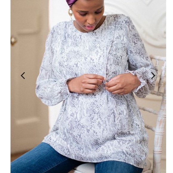 NWOT Seraphine Pintuck Flowy Snakeskin Maternity & Nursing Blouse - Picture 2 of 13